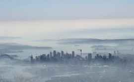 Sydney învăluit de fumul incendiilor forestiere masive din Australia