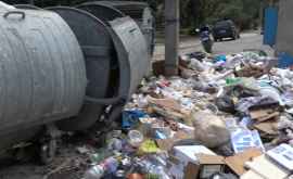 Anual în Moldova se produc mii de tone de deșeuri