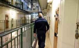 CEDO condamnă Franţa pentru condiţiile degradante din închisori