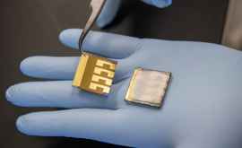 Oamenii de știință au creat un perovskit pentru bateriile solare pe bază de plumb