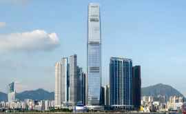 Hong Kong va acorda cetățenilor săi un ajutor în valoare de 1280
