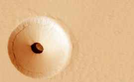 Pe Marte a fost descoperită o gaură stranie în care ar putea exista viață