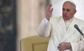 Vaticanul anunță că slujbele de Paști se vor ține fără public din cauza coronavirusului