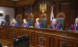 Владимир Цуркан оспаривает свою отставку с должности главы Конституционного суда