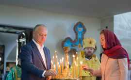 Președintele împreună cu familia sa sa rugat pentru viitorul prosper și liniștit al Moldovei
