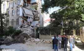 Украина Четырехэтажное здание частично обвалилось ВИДЕО