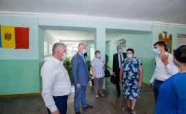 Додон посетил гимназию в селе Устия Дубоссарского района