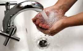 Consumatorii cîtorva străzi din capitală pe 8 iulie rămîn fără apă la robinet 