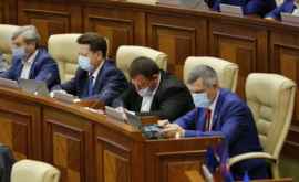  Депутаты сообщили прокуратуре о попытках их подкупа