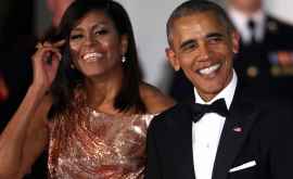 Michelle Obama șia felicitat soțul cu cea dea 44a aniversare FOTO