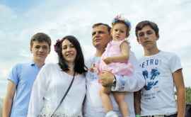 Andrei Năstase și soția sa la 21 de ani de căsnicie Sînt un bărbat și un tată fericit FOTO