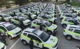 Полиция получила 52 новых автомобиля ФОТО