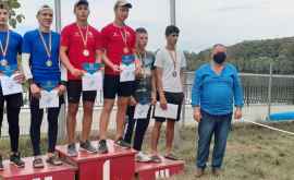 Национальный чемпионат по каноэ прошел на озере Валя Морилор