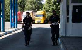 O moldoveancă implicată în scheme de contrabandă reținută de polițiști