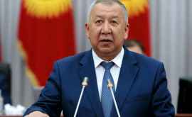 Premierul și președintetele Parlamentului din Kîrgîzstan șiau dat demisia