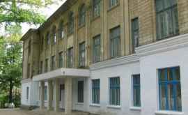 Liceul Nekrasov de la Strășeni este mîndru de absolvenții săi