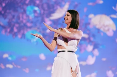 Natalia Barbu a interpretat piesa „In the middle” în duet cu un rival de pe scenă 