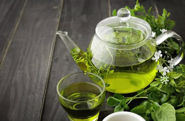 Ceaiul verde Cele 10 beneficii uluitoare asupra sănătăţii tale