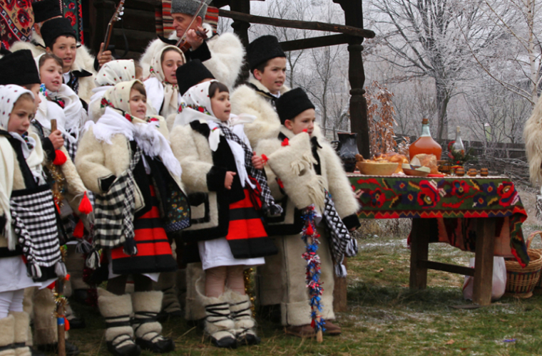 Tradiţii de Crăciun la moldoveni şi în alte ţări