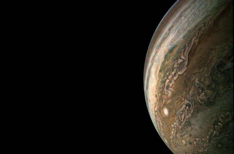 Frumuseţea lui Jupiter, văzută pentru prima dată la rezoluţie mare (FOTO)