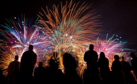 Sărbători fără focuri de artificii îndemnul Agenției de Mediu