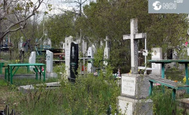 Paștele Blajinilor Unele persoane scoase cu poliția din cimitire
