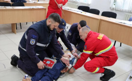 Всё больше спасателей становятся квалифицированными парамедиками SMURD