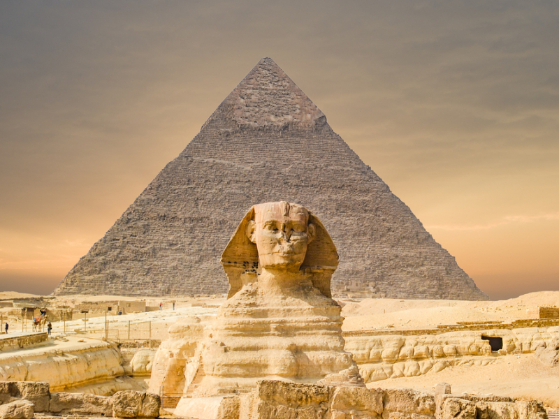 O Statuie Neobișnuită Descoperită In Egipt