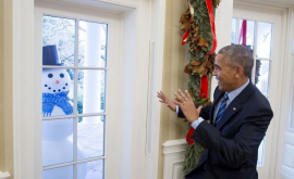 Personalul de la Casa Albă ia făcut lui Obama o farsă cu oameni de zăpadă FOTO