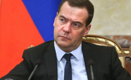 Medvedev a atenționat asupra agoniei administraţiei Obama