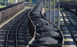 Продажи угля в этом году упали несмотря на снижение цены