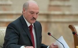 Лукашенко заявил что Запад oсложняет ситуацию в Беларуси