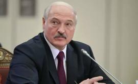 Лукашенко заявил что протестующие студенты должны быть отчислены