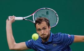 Теннис Медведев поднялся на пятую строчку мирового рейтинга