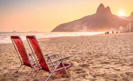 Rio de Janeiro redeschide plajele spunînd că epidemia este sub control