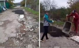 Locuitorii din Bălți asfaltează singuri străzile fără a aștepta ajutor din partea autorităților