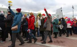 În centrul Minskului începe protestul pensionarilor