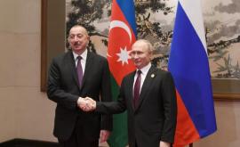 Путин Алиев согласился остановиться но Армения была против возвращения азербайджанцев в Шушу