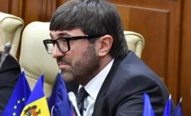 Депутат Андронаки отсутствует на втором заседании парламента без уважительной причины
