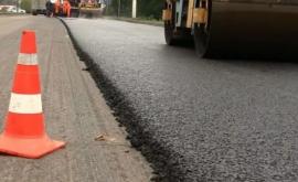 Mai puțini bani pentru reparația drumurilor din Bălți