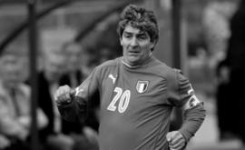 A murit fotbalistul Paolo Rossi