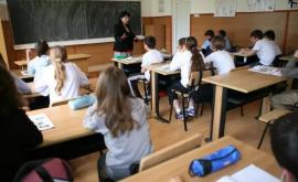 Сколько учащихся и учителей в Молдове заболели COVID19
