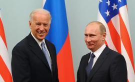 Peskov Vaccinarea lui Biden nu este un motiv pentru Putin să se vaccineze în public