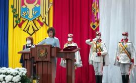 Maia Sandu a depus jurămîntul Moldova are de astăzi un nou președinte