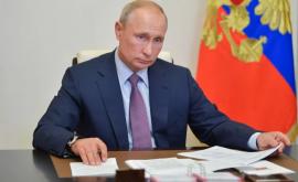 Vladimir Putin a anunțat că se va vaccina împotriva COVID19