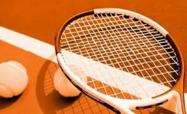 Десятки теннисистов на Australian Open ушли на карантин