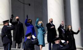 Ținutele alese pentru inaugurarea lui Joe Biden Ce au purtat Michelle Obama Lady Gaga și Jennifer Lopez 