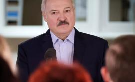 Лукашенко потребовал принять американские законы о неуплате налогов