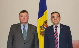 Посол Молдовы в России проводит встречи с лидерами молдавских диаспор