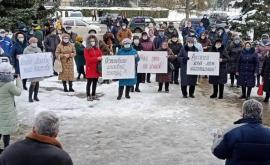 В ЧадырЛунге прошли митинги в поддержку русского языка